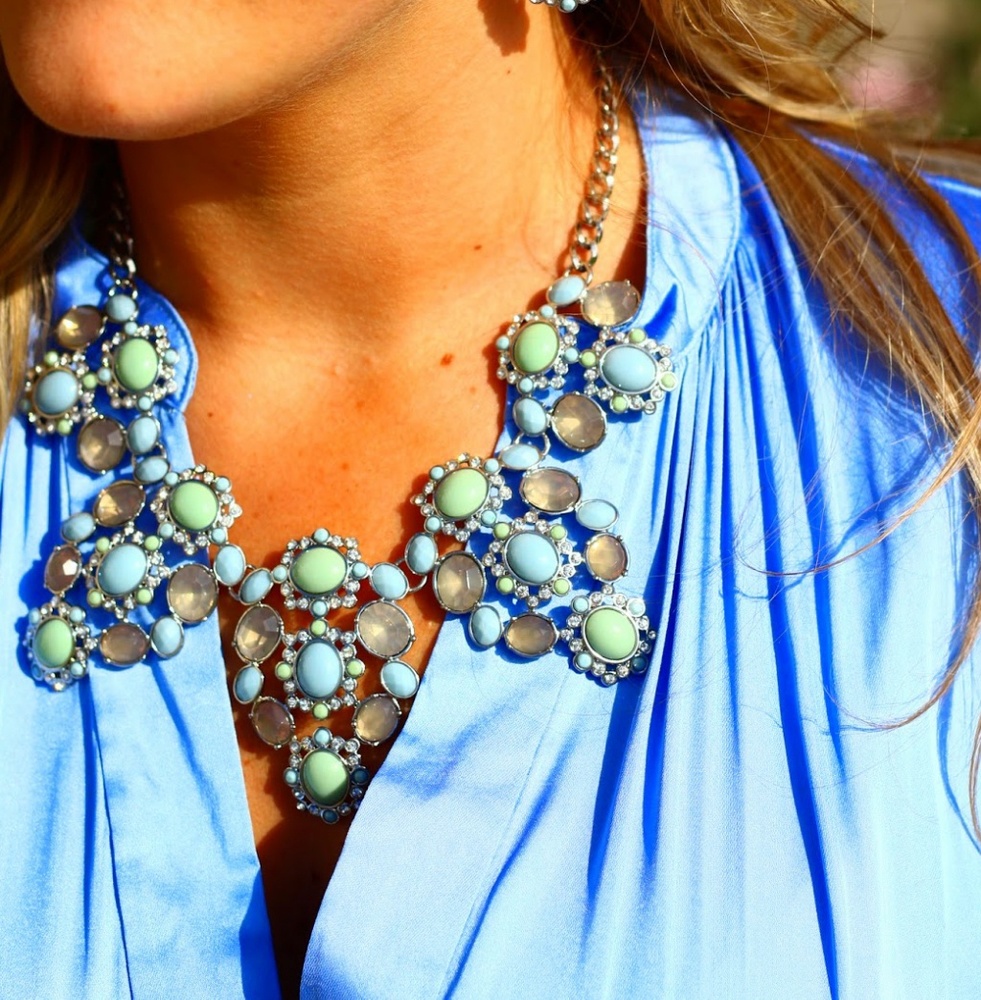 Lia Sophia necklace